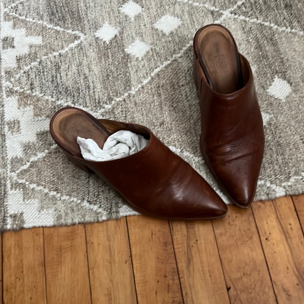 Frye mules